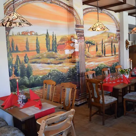 Carola 3* Schönheide